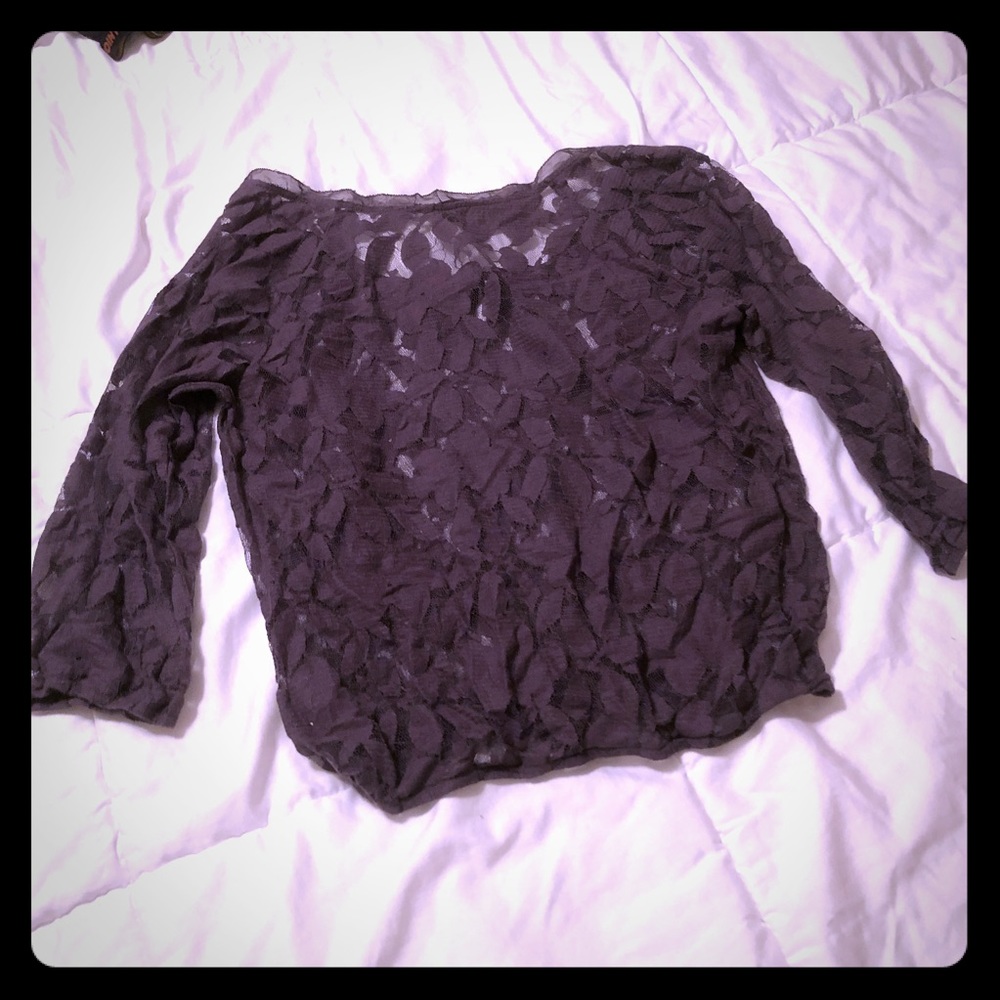 Gray lacy over shirt.